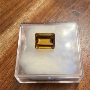 Elegant golden 11.79 Citrine Marquis Gemstone